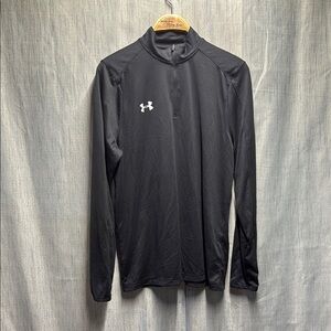 Under Armour Black Performance Jacket with Quarter-Zip size medium